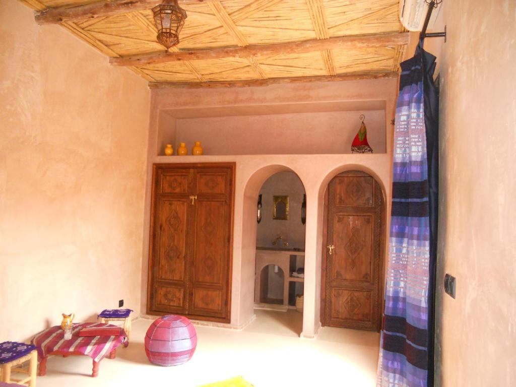 Riad Dar Bergui Hotel Ouarzazate Phòng bức ảnh